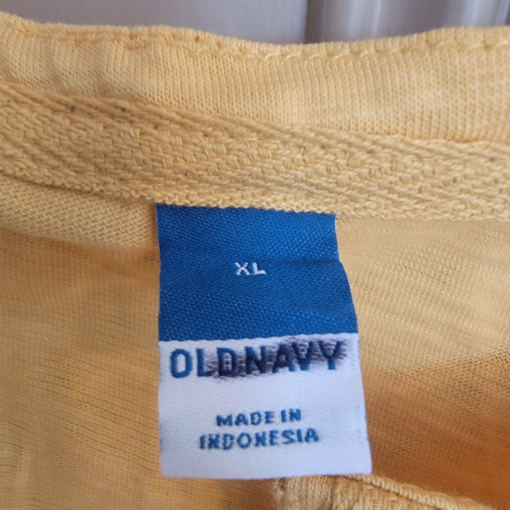 Old Navy Yellow T-Shirt XL